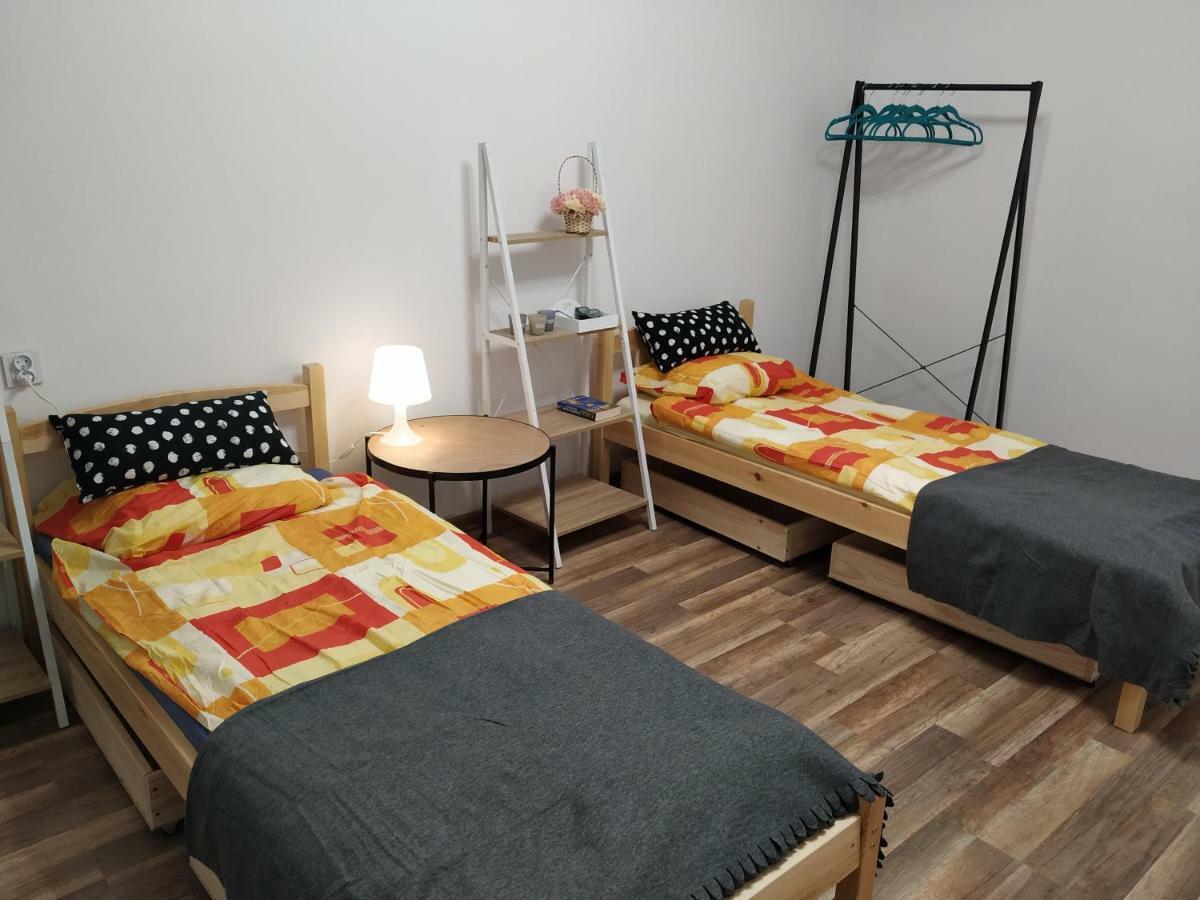 Klimatyczny Apartament Hotel Катовице Екстериор снимка