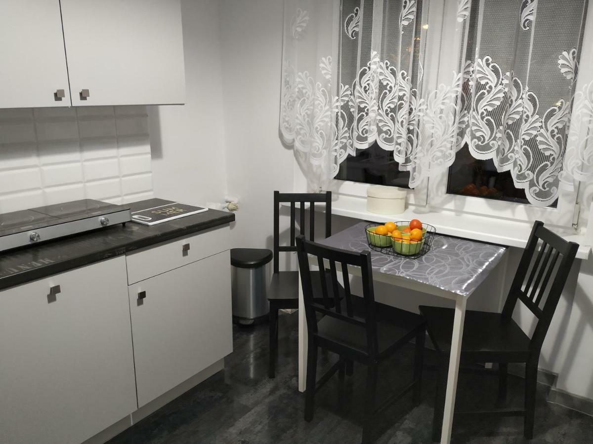 Klimatyczny Apartament Hotel Катовице Екстериор снимка